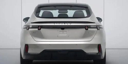 外觀全面進化 1.5t插混系統,領克07 em p來了